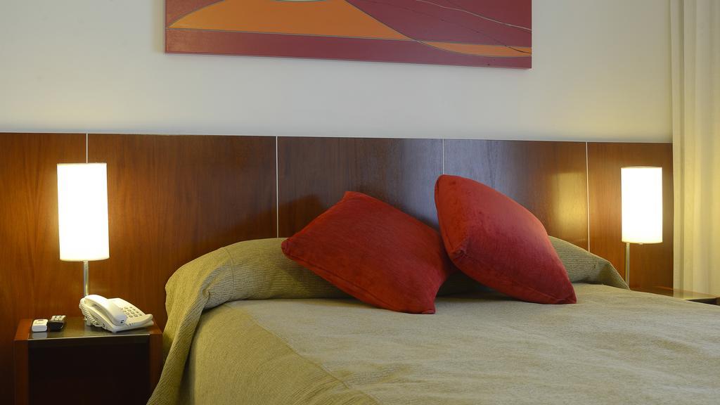 Hotel 15 De Mayo Villa Carlos Paz Exteriör bild
