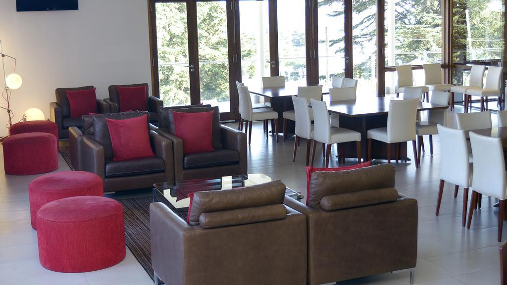 Hotel 15 De Mayo Villa Carlos Paz Exteriör bild